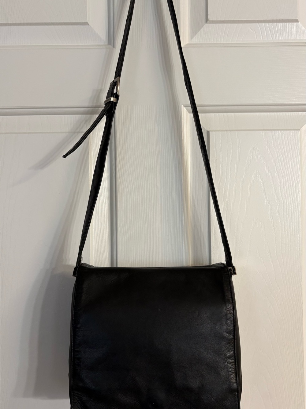 Vintage Perlina New York Black Leather Crossbody Bag